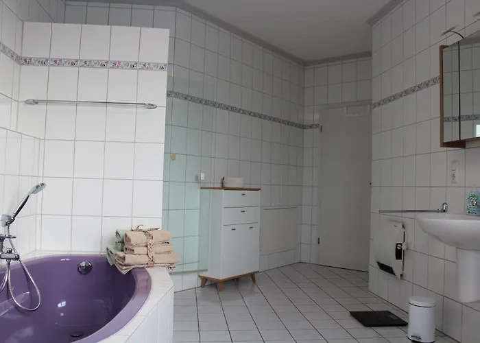 Eifler - Sonnenfels דירה